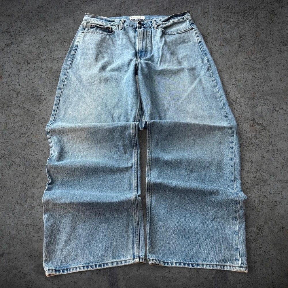 Abercrombie & Fitch The Slouchy Jeans Mid-Rise Size 12 R Barrel Jeans Baggy